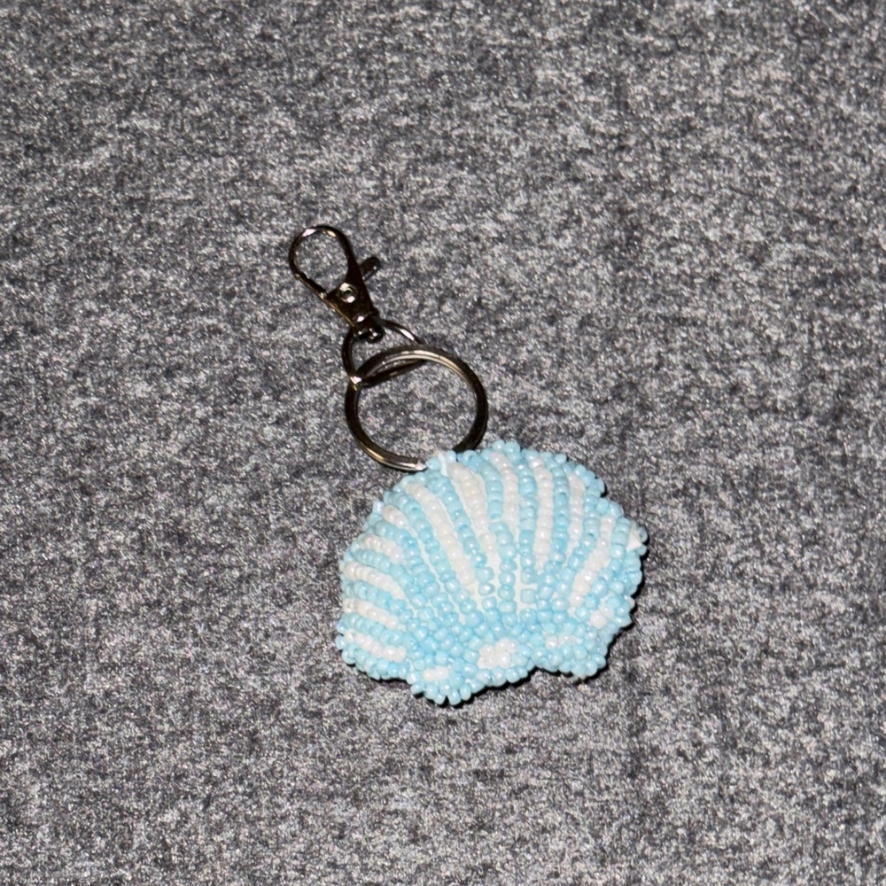 Light Blue and White Beaded Shell Keychain